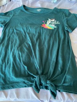 Brand new medium girls size 8 shirt