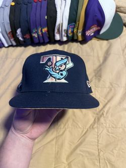 New Era Toronto Blue Jays 100 Series Patch Oceanside Swinger 59FIFTY Fitted Hat Size 71/2