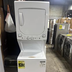 new open box GE 2.3 cu. ft. Washer 4.4 cu. ft. Gas Dryer Combo in White