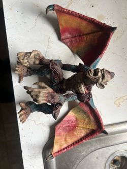 Todd McFarlane twisted land of Oz, flying monkey