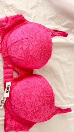 Like new ! Victoria Secret Bras!