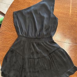 One shoulder Silky dress