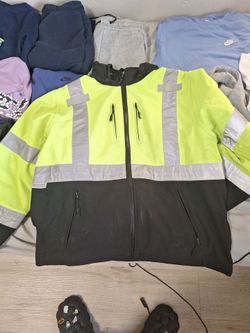 Men's ANSI Class 2/3 High-Visibility Reflective Safety Jacket with Hood