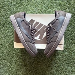 Travis Scott Jordan 1 “Velvet”