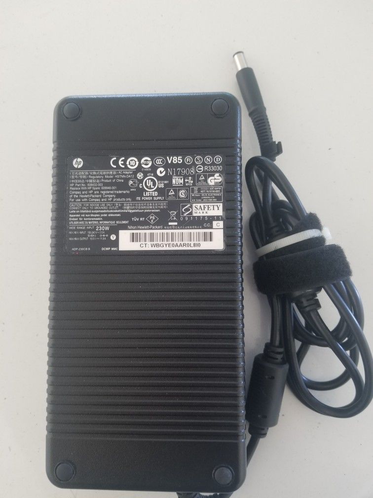 Laptop Chargers, Dell , Hp , Lenovo , Toshiba , Asus, Accer, Microsoft, Samsung, Gateway, 45w 65w 90w 130w 180w 230w 240w