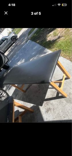 Portable Massage Table with Wooden Frame