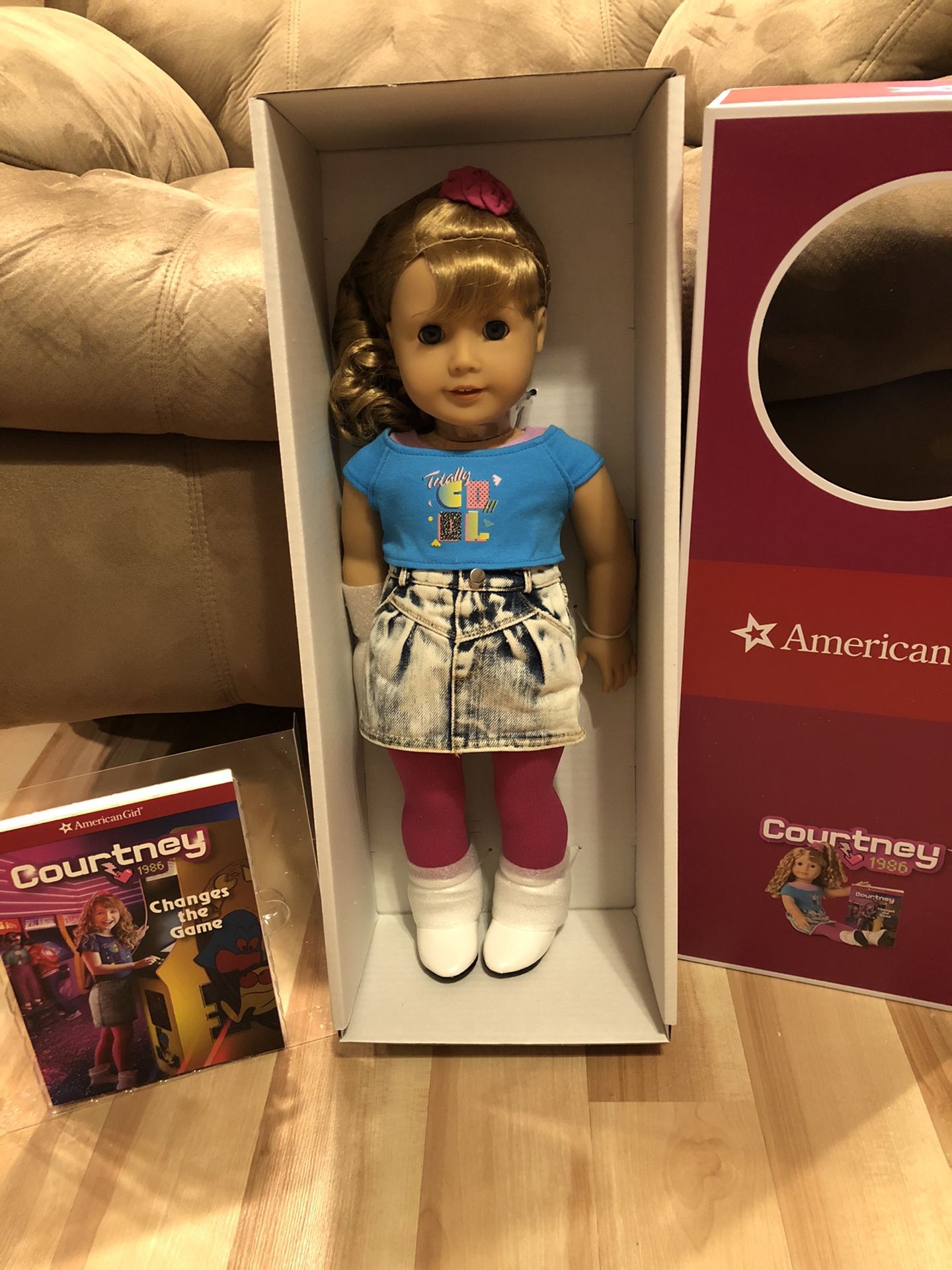 Genuine New American Girl Doll Courtney