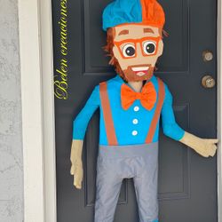 Blippi Among Us Sus Toy Story Panda Frida Trolls Moana Pj Mask Lol Dolls Donuts Piñatas Pinata Custom Minions Ryan World Camping 