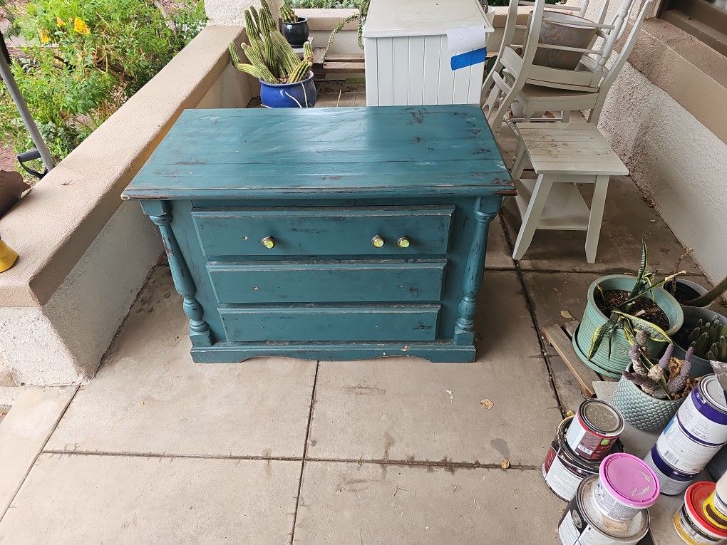Antique Hardwood Dresser Tourquise 