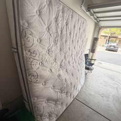 Super comfortable King Size Mattress 