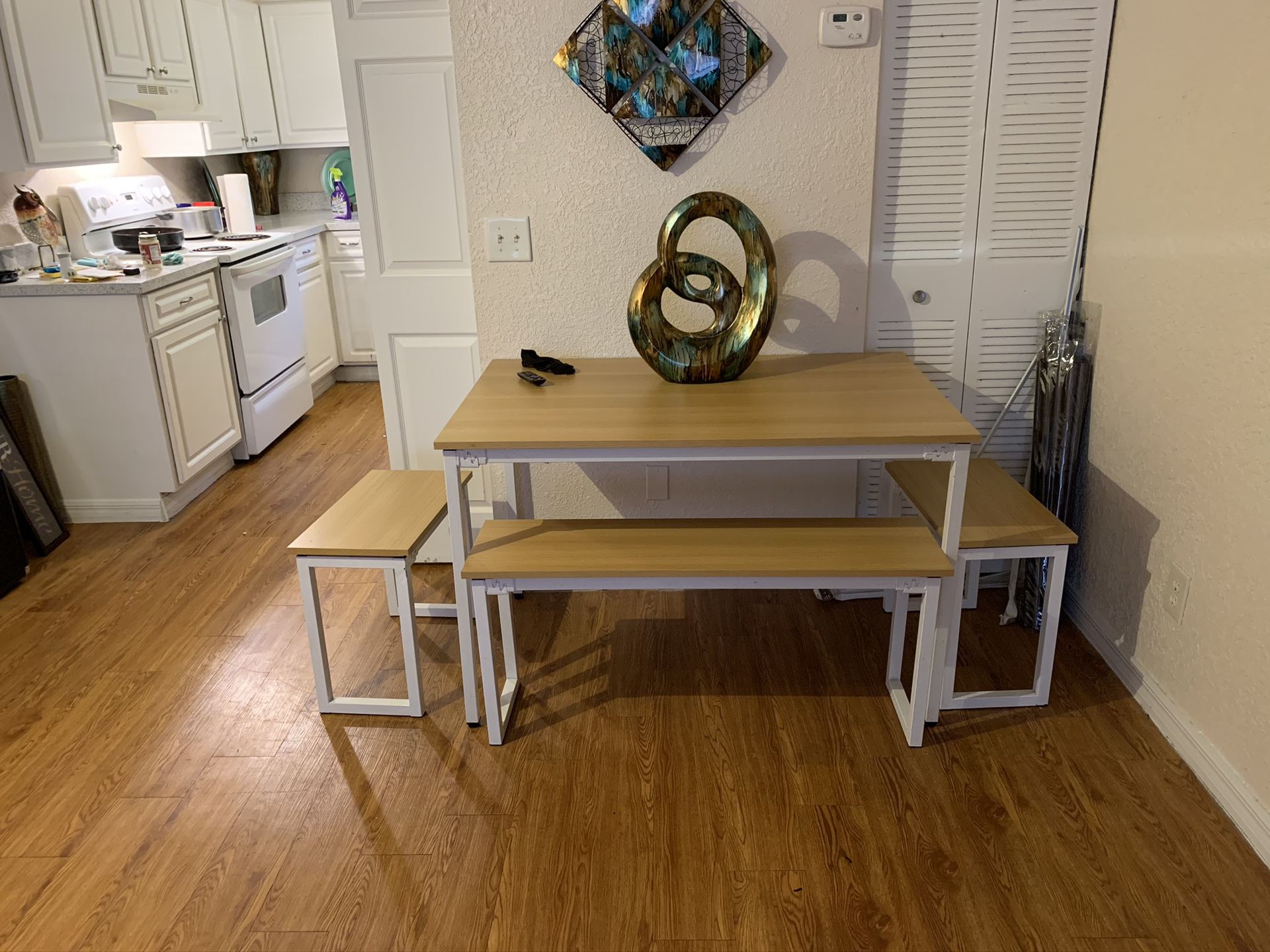 Dinning room table & metal bunk bed