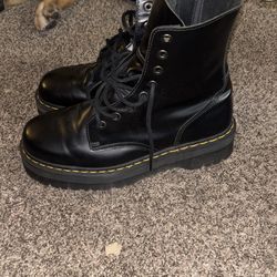 Dr Martens 