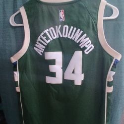 Bucks Jersey 