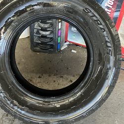 Mastercraft Stratus AP (265 70 18) Tire