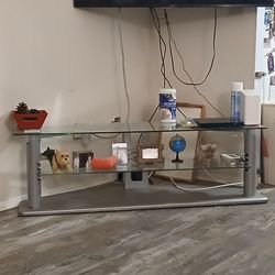 TV SHELF
