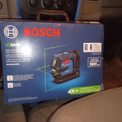 BOSCH. Self-Leveling Cross-Line Laser With Li-lon Battery