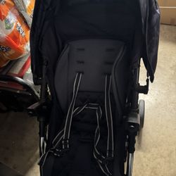 monbebe stroller and car seat 