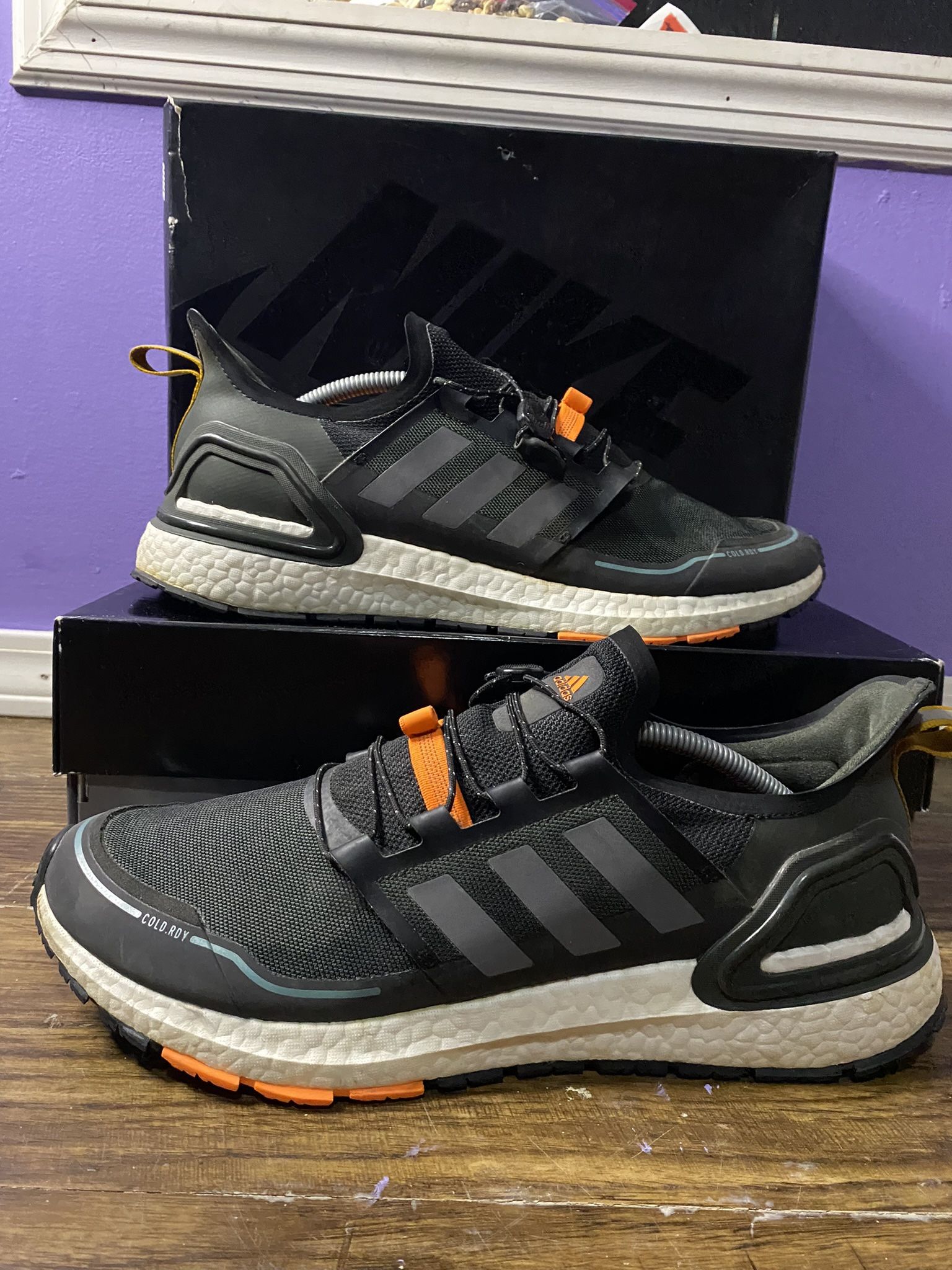 Adidas ultra boost winter.rdy black signal orange size 13 EG9798