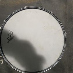Pearl Snare Drum