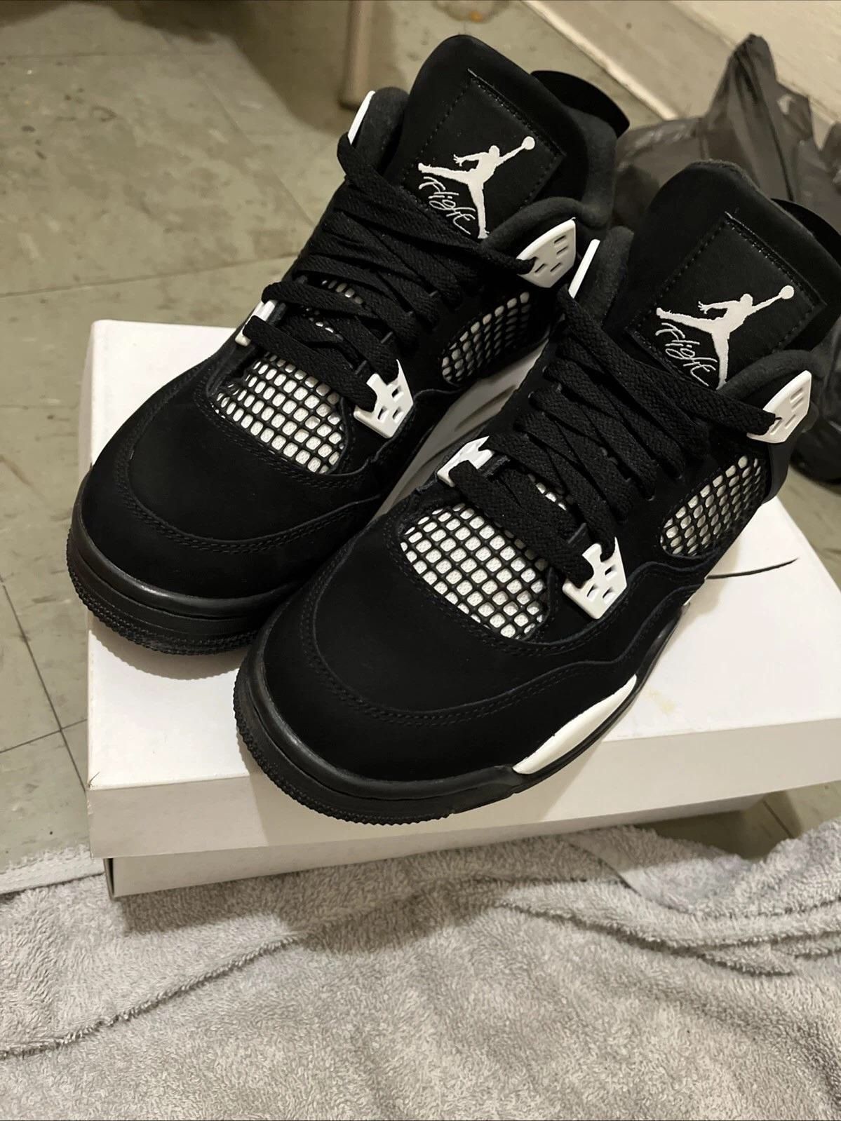 Air Jordan 4 Retro 