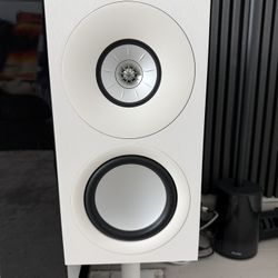 KEF Q Concerto Meta Speakers