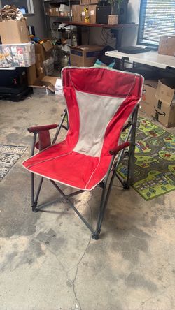 Foldable beach, and camping chair