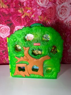 Fisher-Price Little People Forest Friends Tree Carry Case