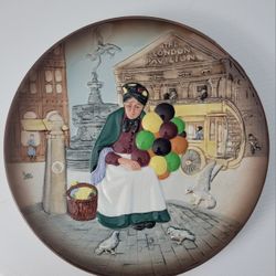 ROYAL DOULTON ENGLAND