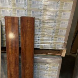 TrafficMaster Perry Hickory 8 mm T x 4.9 in. W Laminate Wood Flooring (16.3 sqft/ case) 大大 +*(0)