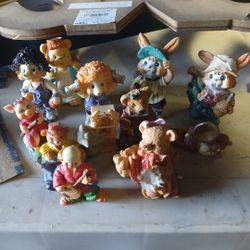 Vintage Pigs