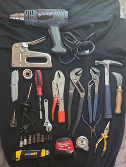 Pre Owend mixture of tools. Everything works well and in good condition, all for $20.