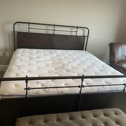 Queen Bed With Bed Frame