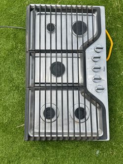 Whirlpool 36” Gas Cooktop – 5 Burners – Stainless Steel