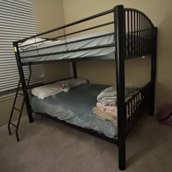 Nice Full Bunk Bed 