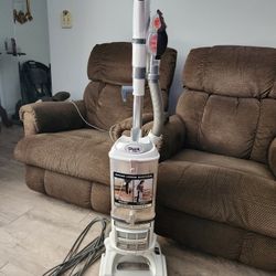 shark vacuum cleaner 