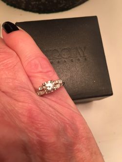 Real Diamond ring 1/2 KT white 14 KT gold