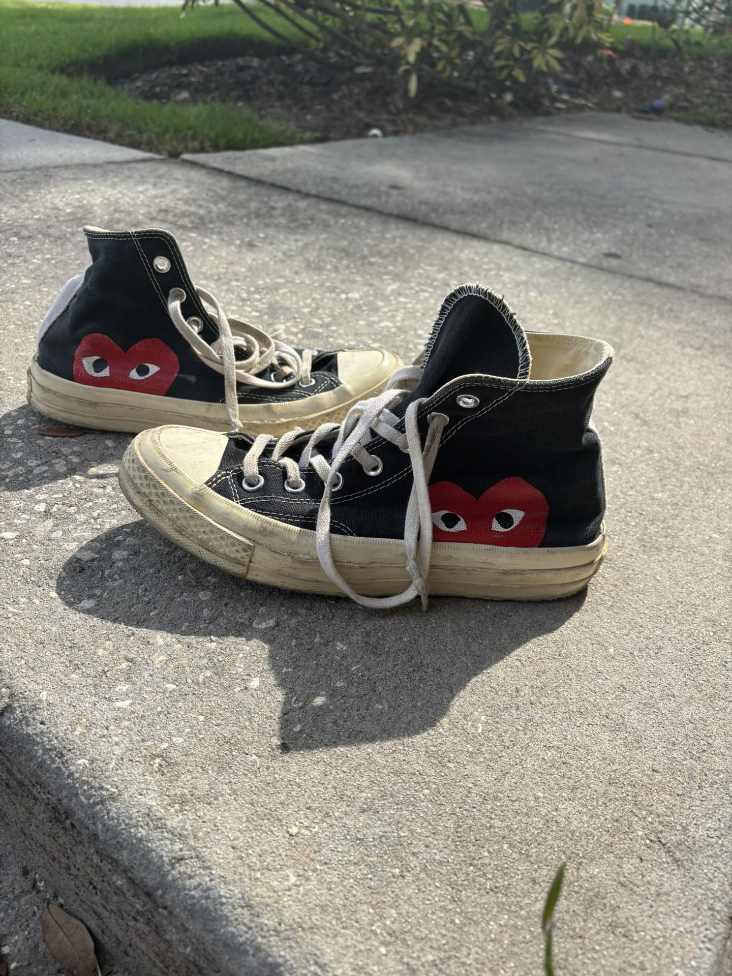 Converse X Garçon Size 8