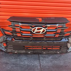 2025 HYUNDAI TUCSON LIMITED FRONT BUMPER  complete OEM