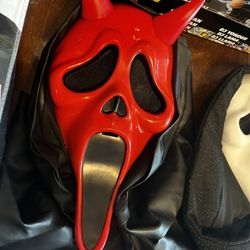 Dead By Daylight Scream Ghostface Mask