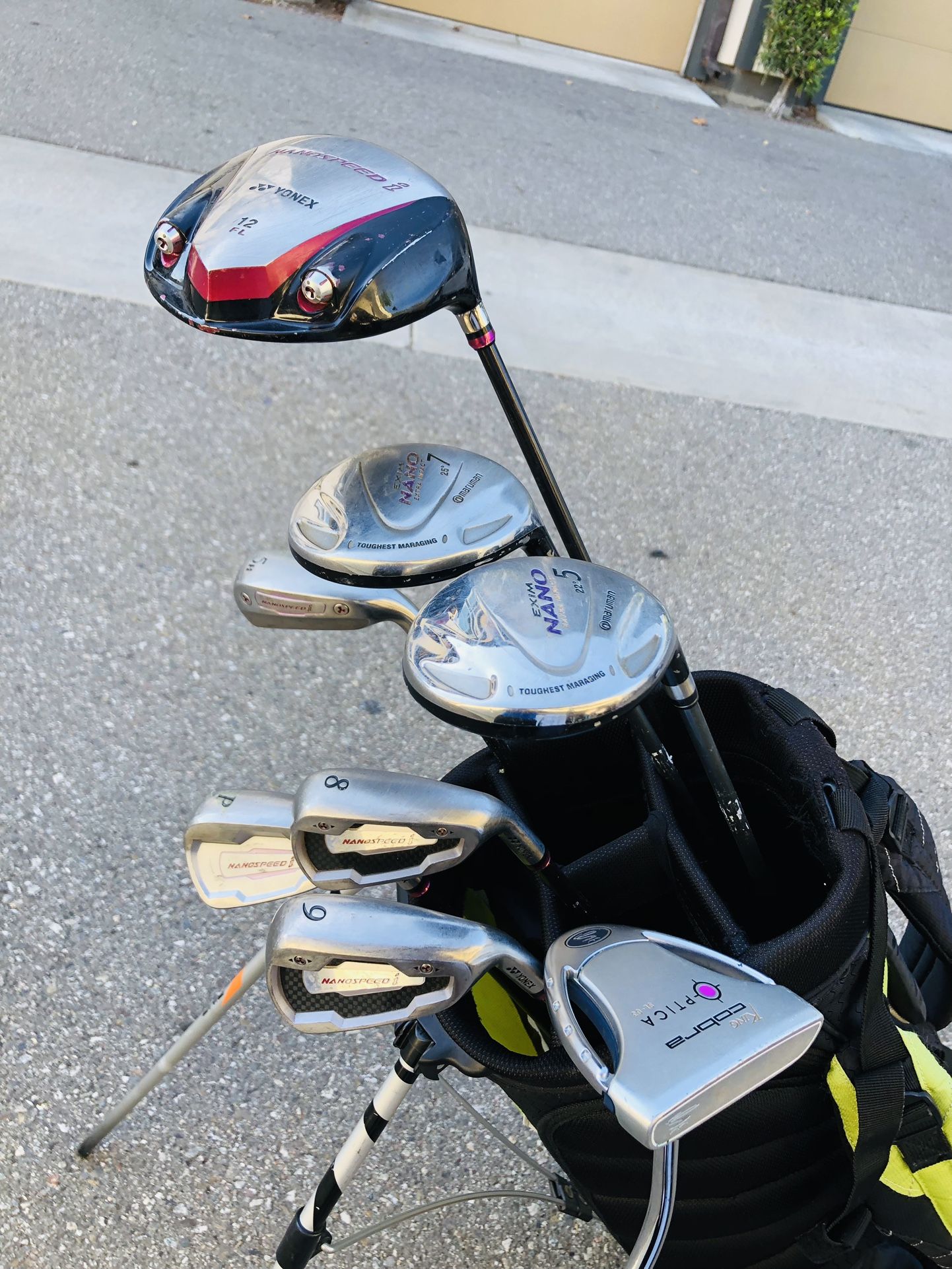 Women’s Golf Set Irons 8-PW, 5 Hybrid iron,  Muraman 5 & 7 Fairway woods, Yonex Driver