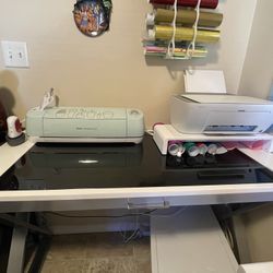 Computer Desk With Outlets