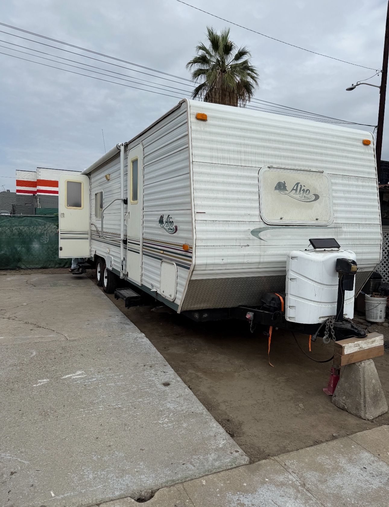 Trailer Mobile home