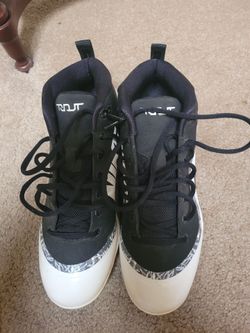 Nike Baseball Spikes size 8.5