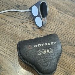 Odyssey 2 ball putter with headcover