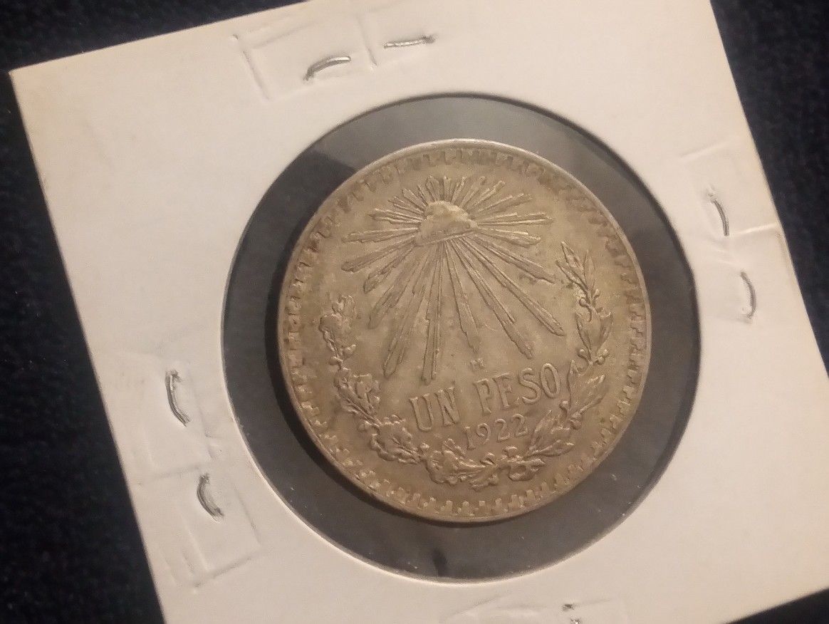 Mexico Un Peso 1922 Silver .720 Coin Uncirculated