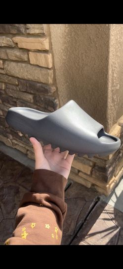 Yeezy Slides “slate Grey