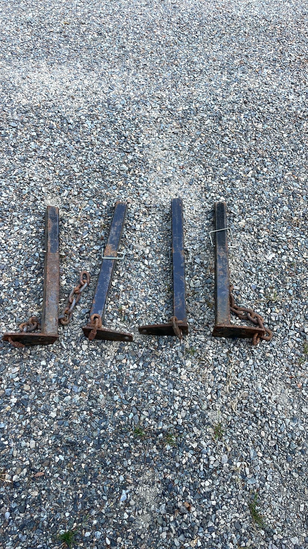 Truck camper tiedowns