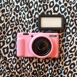 Sony Pink Cameras-and-accessories(103)56
