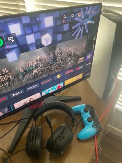 Ps5 with monitor and new controller and headset