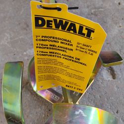 DeWalt Heavy Duty Mixer